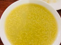 小米粥-宝瑞门钉肉饼店
