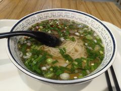 -陇兴楼兰州拉面(西安咸阳国际机场店)