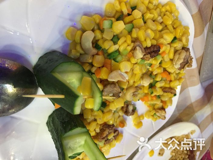 查克芝士欢乐餐厅