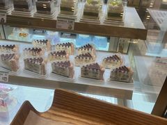 -爱达乐面包生日蛋糕(旭海时代广场店)