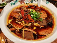 -渝是乎酸菜鱼(龙旗购物中心店)
