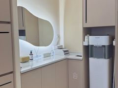 -乐刻瑜伽·普拉提·小瑜荚YogaPod(滨江银泰店)