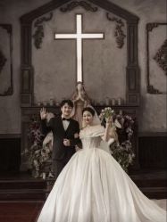 -拾年·定制婚纱摄影