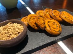 鸭肝酱伴葱油饼-杭州西子湖四季酒店·金沙厅