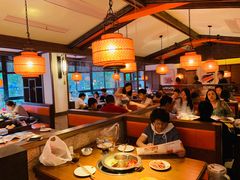 大堂-佬土鹅肠火锅(解放路店)