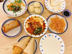-正南齐北·老街糯米团(洪崖洞店)