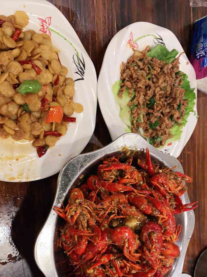 罗胖子龙虾(张公山店)-"昨天去吃了肉多味美的超级美味小龙虾,我们.