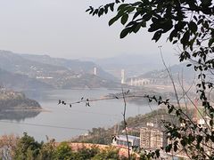 -三峡梯城