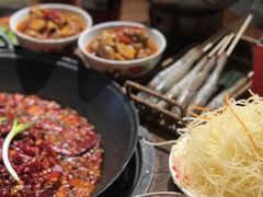 -萍姐火锅·公路夜市(武汉首店)