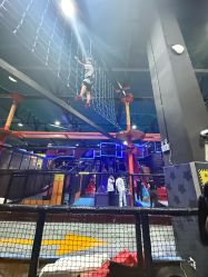 -飞吧潮玩运动蹦床游乐场