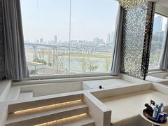 -Yolo私汤温泉设计师酒店(重庆南滨路店)