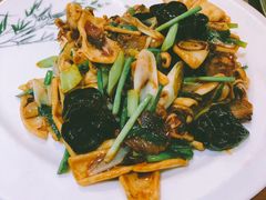 -山沟沟羊小馆&烤全羊羊肉汤(麦岛店)