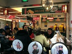 大堂-汇吃汇喝美食街(上海建发浦悦荟广场店)