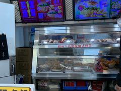 -华莱士·全鸡汉堡(财经学院店)