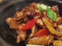 石锅鲍鱼焖鸡-山东老家(黄埔分店)