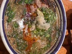 -云阿蛮云南生烫牛肉米线(奉贤路店)