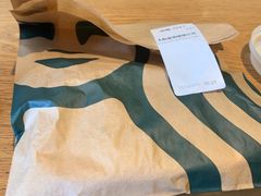 -星巴克臻选(莘庄仲盛店)