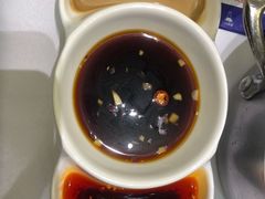 -红鼎豆捞·非遗鲍皇汤火锅(宝丰路店)