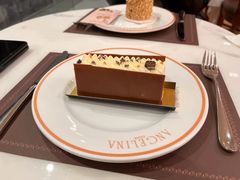 -Angelina安吉丽娜(恒隆广场店)