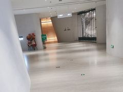 -涨巢·潮玩水疗局
