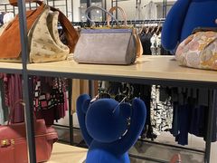 -Max Mara(王府井奥莱·香江小镇店)