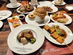 -四海一家自助餐(益田假日广场店)