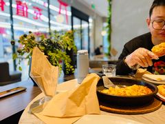 -必胜客(经开万达店)