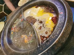 菌汤鸳鸯锅-唇辣号重庆老火锅(亦庄店)