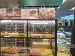 -奈雪的茶(亨特国际广场店)