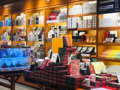 -西西弗书店&矢量咖啡(凯德晶萃广场店)