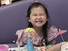 -水桶王国主题餐厅·聚会·生日派对·亲子活动·家庭套餐(亚龙湾希尔顿店)