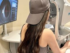-LensCrafters亮视点·OAKLEY精选(静安嘉里中心店)