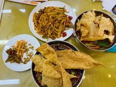-红鼻子桂林米粉(金唐新光界店)