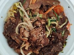 黑椒鸡腿肉拌饭-新石器烤肉(无锡万象城店)