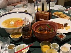 -荷风细雨·中国茶宴(世纪大道店)