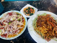 -马伊龙儿子娃娃椒麻鸡(上海城店)