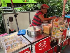 -詹爷爷乌节路街头冰淇淋