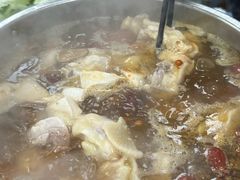 -广宁炭炉鸡煲·富临门饭店