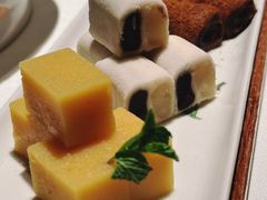 小吃五拼-四季民福烤鸭店(外滩外白渡桥店)