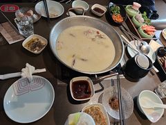 -捞王锅物料理(上海世茂广场店)