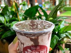 巧克力粘粘奶-婉泰·特色小吃·舂鸡脚(告庄二店)
