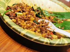 -老滇山寨•云南特色菜•地方菜•民族风情歌舞表演(金碧店)