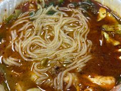 -二钢串叔麻辣烫(华龙大厦店)