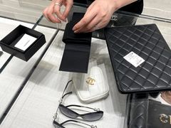 -CHANEL(恒隆广场店)