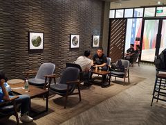-星巴克臻选(南京金茂览秀城店)