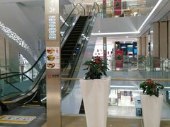 -银泰百货(西湖店)