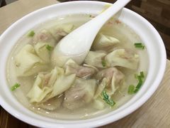 -珊珊小笼馆(仙霞路店)