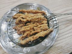 -江城燕子大排档(江汉路步行街店)