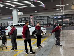 -哈贝卡汽车服务连锁(高新二路店)