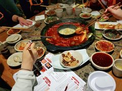 -舒家大院重庆老火锅(纪念塔店)